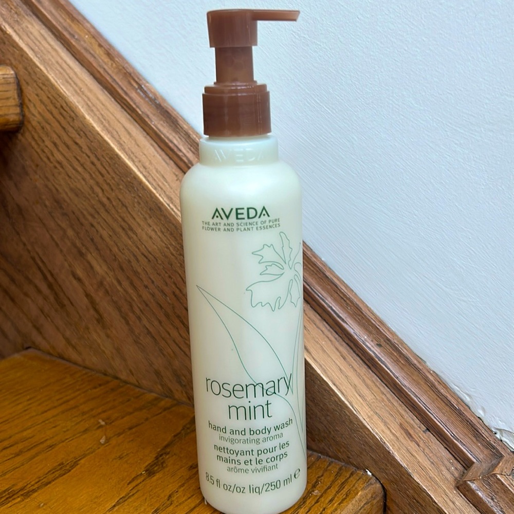 Aveda rosemary mint hand and body wash pump bottle 8.5fl oz